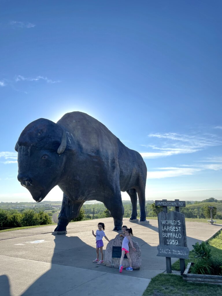 World's Largest Buffalo - Jamestown, ND