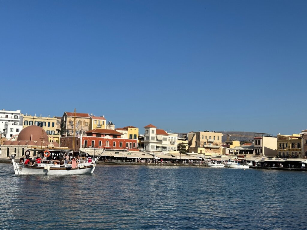 Harbor with colorful buildings.