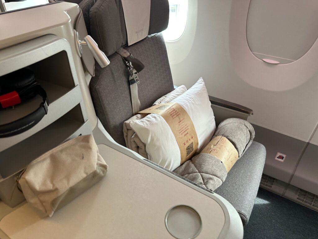 Business class seat