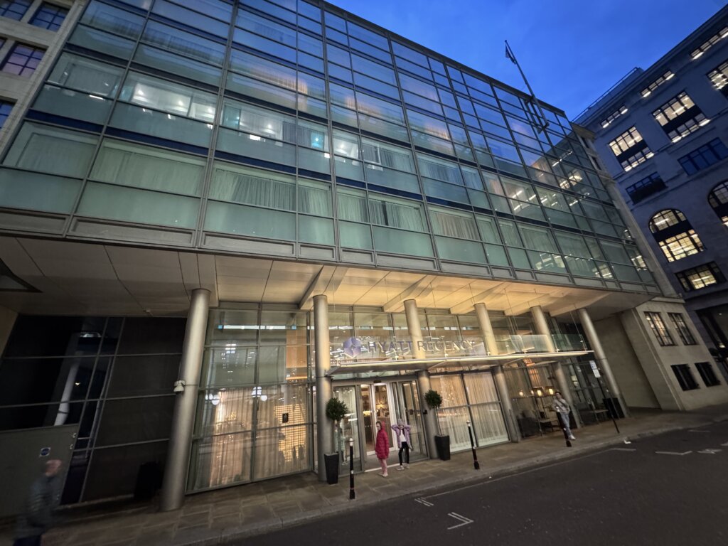 Hyatt Regency London Blackfriars main entrance